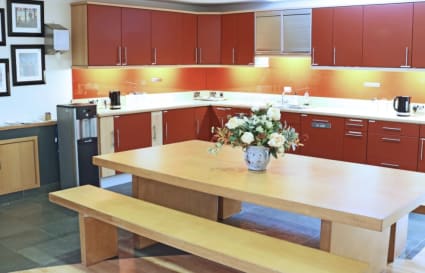 5 Person Private Office in Dorking | 196 Sq. Ft. 