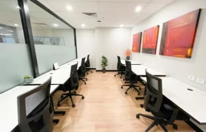 External Private Office for up to 7 people | 16 sqm