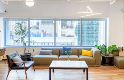 575 5th Ave, New York