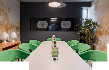 10 Person Fixed Desk in Richmond