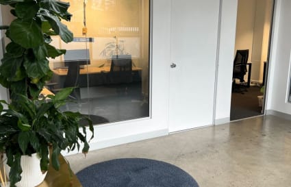 Coworking desks I Shared office #7 Roselands, Sydney