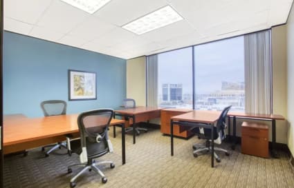 15851 Dallas Parkway, Addison