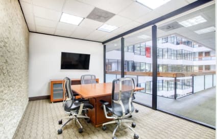 15851 Dallas Parkway, Addison