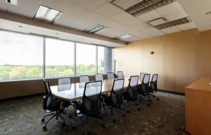 Oak Brook Pointe, Oak Brook
