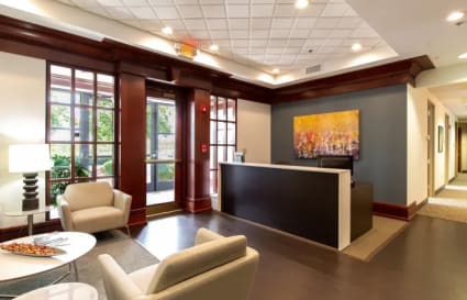 9005 Overlook Boulevard, Brentwood