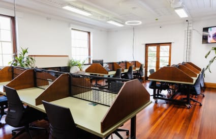 3 Person Serviced Office  