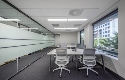 12-Pax Window Private Office in Canberra City