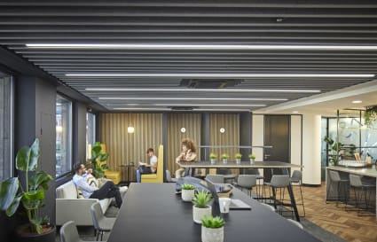 38 Person Private Office in London | 2,200 Sq. Ft.
