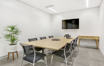 Internal Private office for up to 8 people