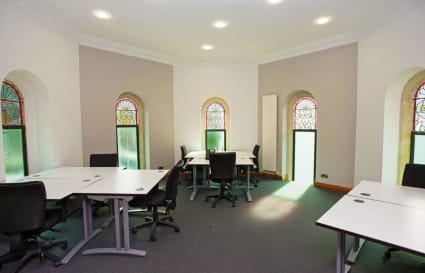 Private Office for up to 6 People