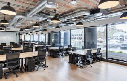 11 Person Private Office in St Katharine's Way | 269 Sq. Ft.