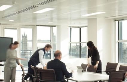 6 Person Private Office in London | 266 Sq. Ft.