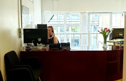10 Person Private Office in London | 301 Sq. Ft.