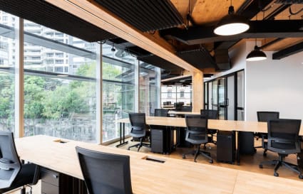144 Person Private Office with 6 Internal Rooms, Breakout Area & Dedicated Kitchen