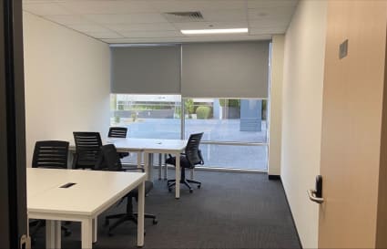 Internal Private Office for up to 3 People