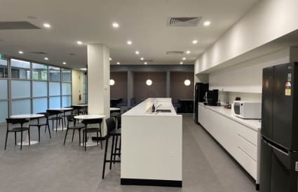 5 Person Internal Private Office in Burwood