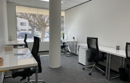 External Private Office for up to 5 Desks