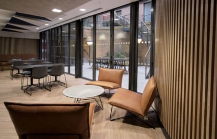 6 Person External Private Office in London | 222 Sq. Ft.