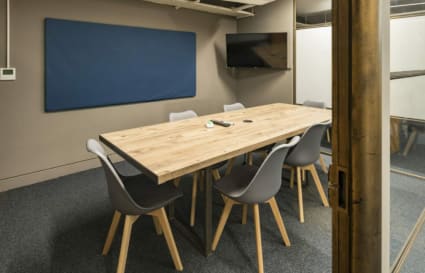 Private Office for up to 48 People | 2,671 Sq. Ft.