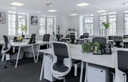 10 Person Private Office