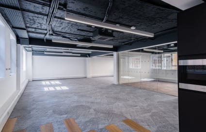 Managed Office for up to 32 People | 1,931 Sq. Ft. 