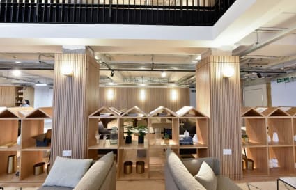 10 Person External Private Office in London | 323 sq ft