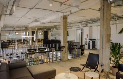 7 Person External Private Office in London | 205 sq ft