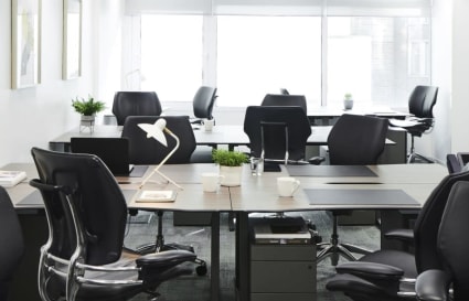 17 Person Private Office with Boardroom | 825 Sq. Ft.