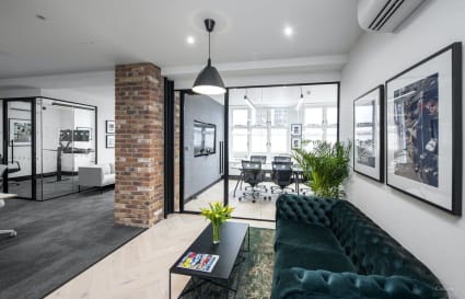 Private Office for up to 16 People | 1,490 Sq. Ft.