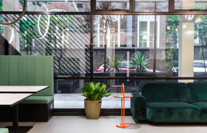 38 Person External Private Office in London | 1,150 sq ft