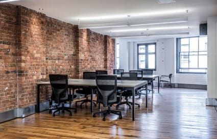 Private Office for up to 16 People | 1,328 Sq. Ft.