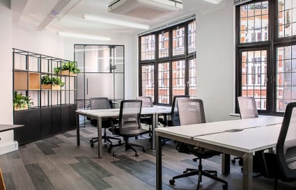 Private Office for up to 18 People | 1,313 Sq. Ft.