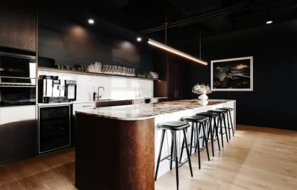Private Office for up to 5 People
