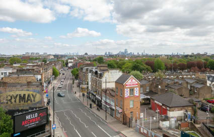 6 Person Private Office in London | 248 Sq. Ft.