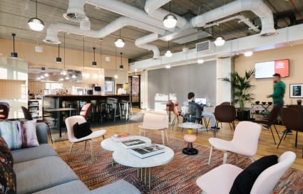 34 Person Private Office | 1,024 Sq. Ft.