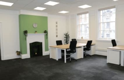 31 Person External Private Office in Birmingham | 1,484 Sq. Ft. 