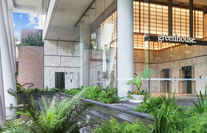 5 Person External Private Office in West End