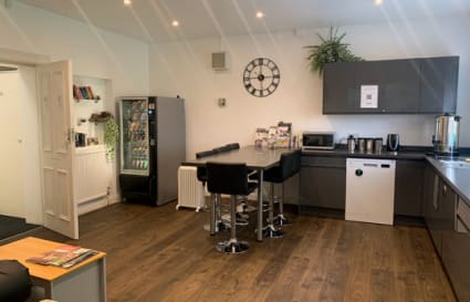 9 Person Office Available | 410 sqft