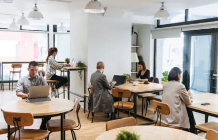 18 Person Office Available | 775 sqft