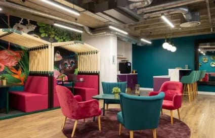 Private Office for up to 20 People