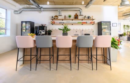12 Person Private Office in Cambridge | 514 Sq. Ft.