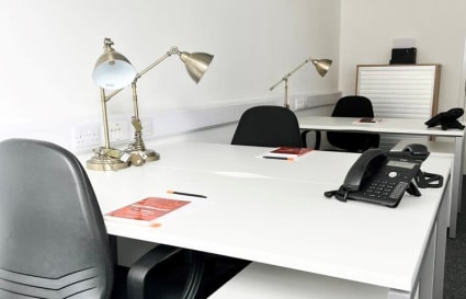 Private Office for up to 6 People | 291 sqft