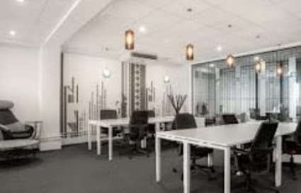 7 Person External Private Office