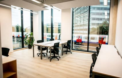Private Office for up to 10 People | 370 Sq. Ft.