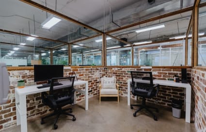 5 Person Serviced Office 