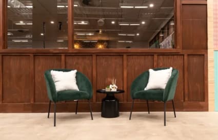 8 Person Serviced Office 