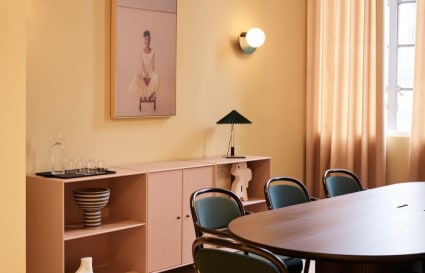 13 Desk Premium Office | 506 Sq. Ft.