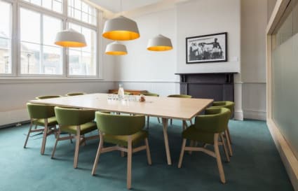 Private Office Space for up to 8 desks | 435 sq. ft.