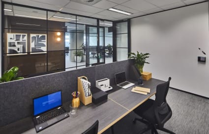 External Private Office for up to 21 People