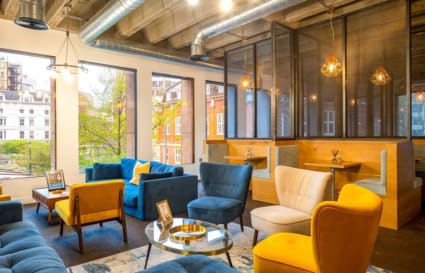 External Private Office for up to 7 People | 254 Sq. Ft.
